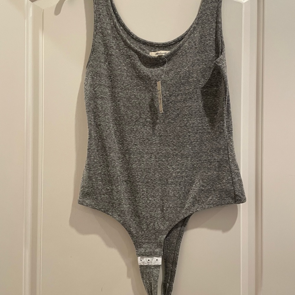 Madewell Gray Bodysuit with Scoop Neck and Keyhole Detail